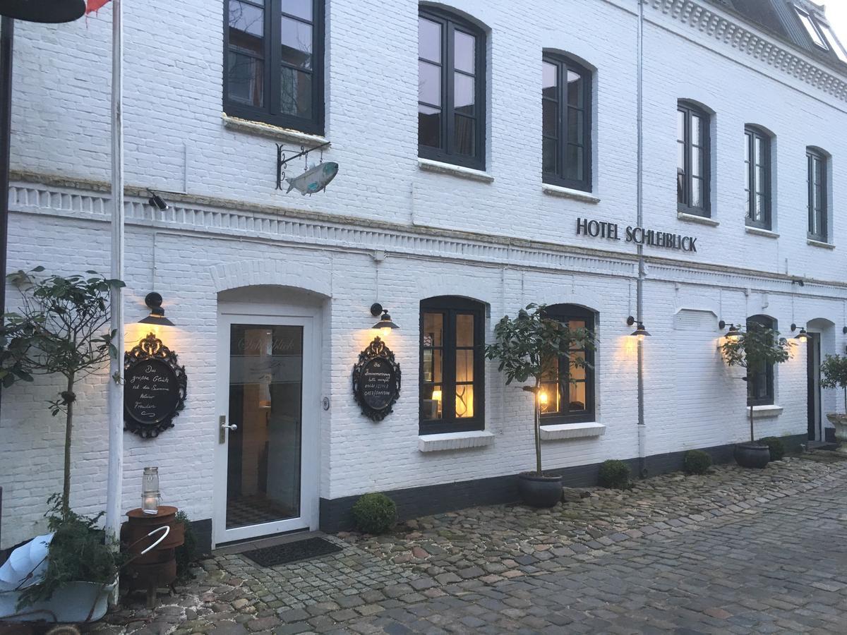Das Kleine Hotel Schleiblick Schleswig Exterior photo